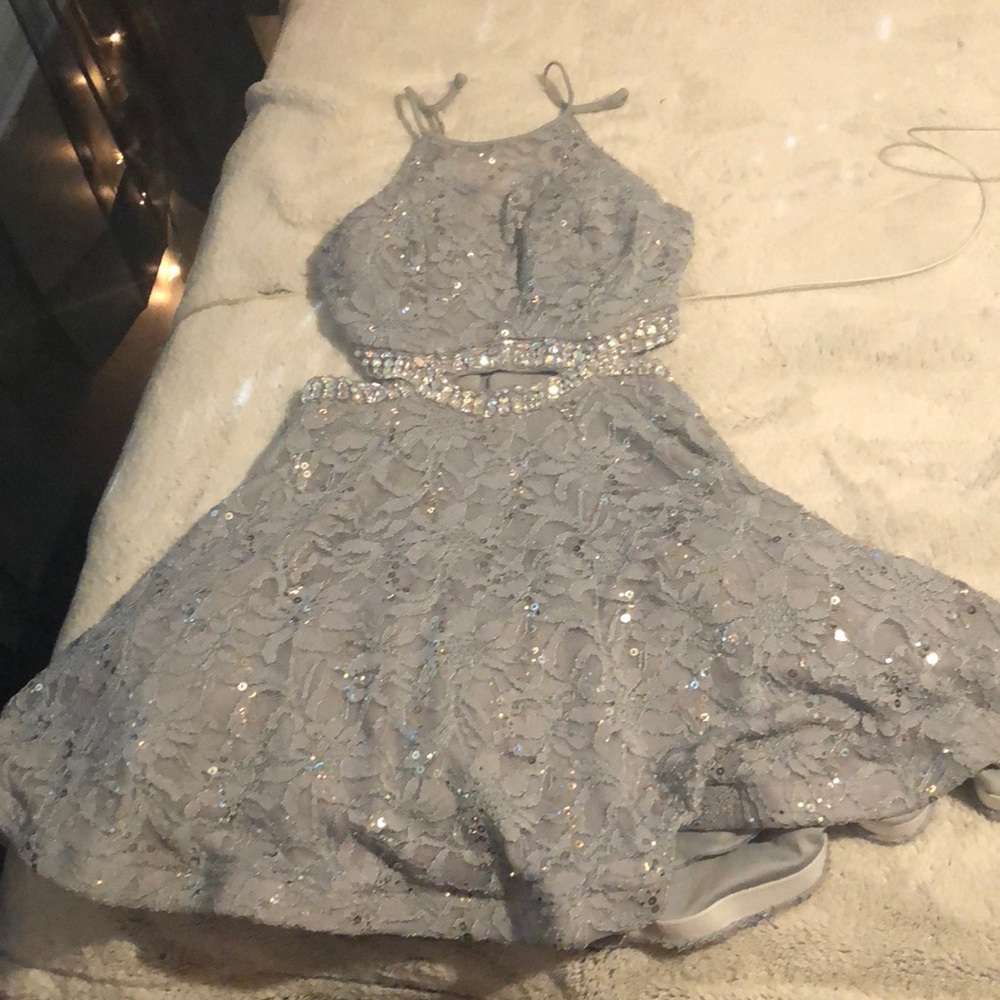 Camille La Vie homecoming dress